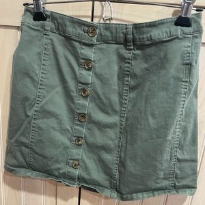 Forever21 army green mini skirt
